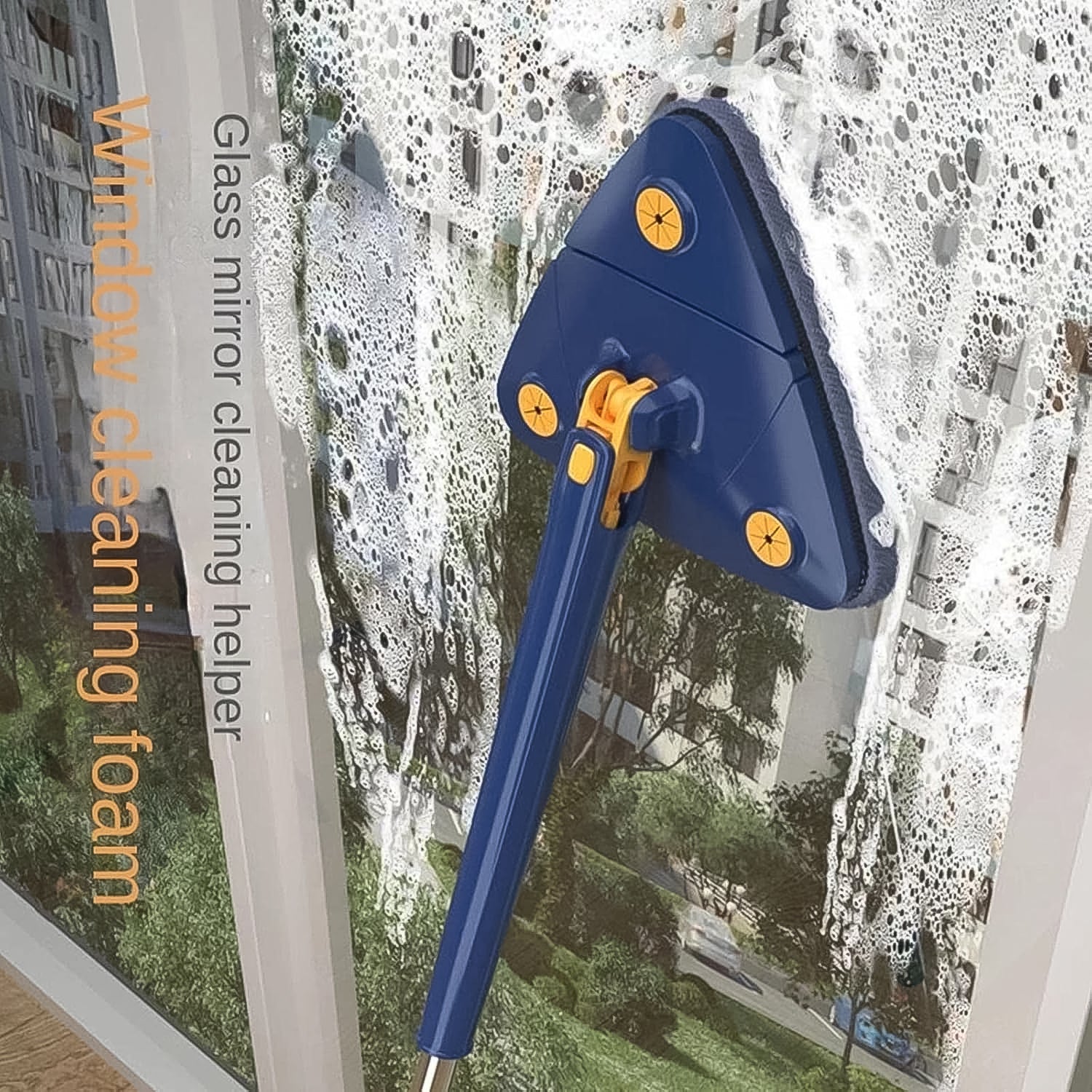 Multiple microfiber pads for the triangle mop, highlighting wet and dry cleaning capabilities.