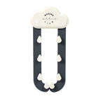 Side profile of the space-saving triangle kitchen sink filter.