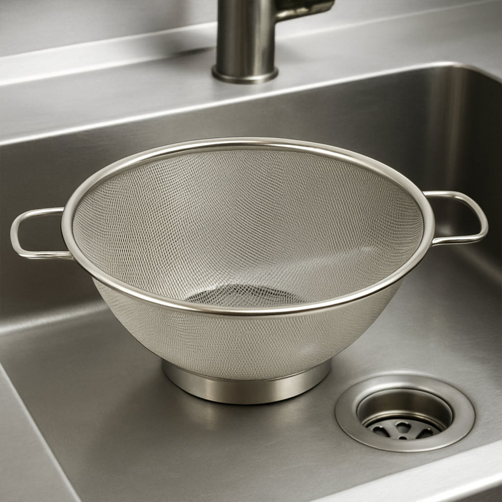 Side profile of stainless steel strainer colander with comfortable handles