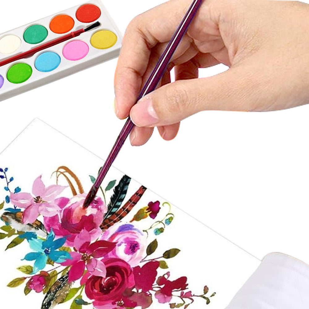 A complete watercolor kit with 12 organic color pigments and a brush, suitable for all skill levels.