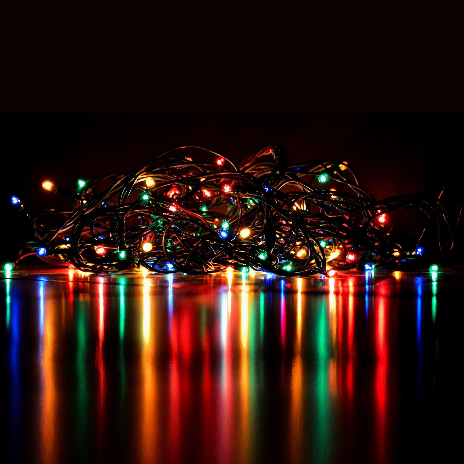 Flexible multi-color LED string lights suitable for both indoor and outdoor decoration.