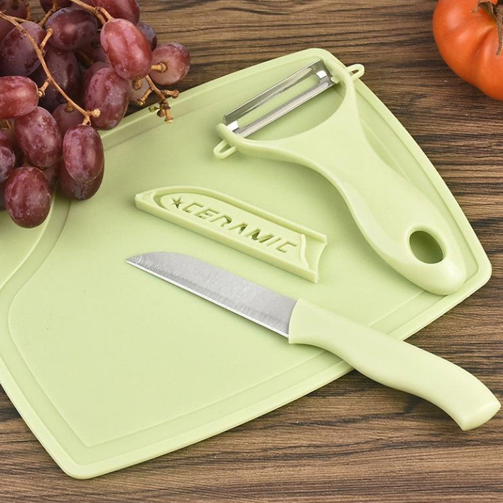 Complete 3-piece Kitchen Knife Set with green peeler and stainless steel knives.