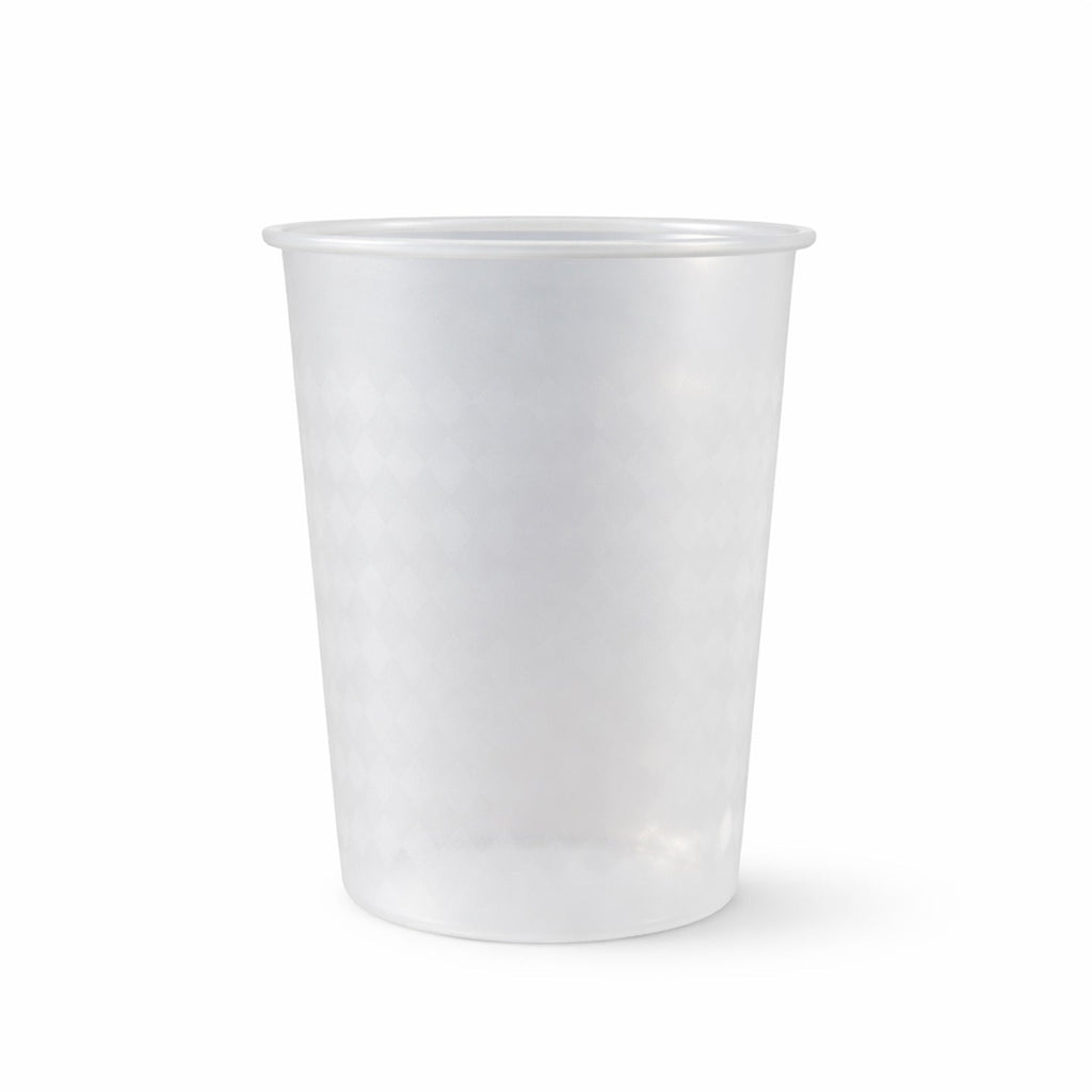 Plastic juice cup with 200 ML capacity in transparent design