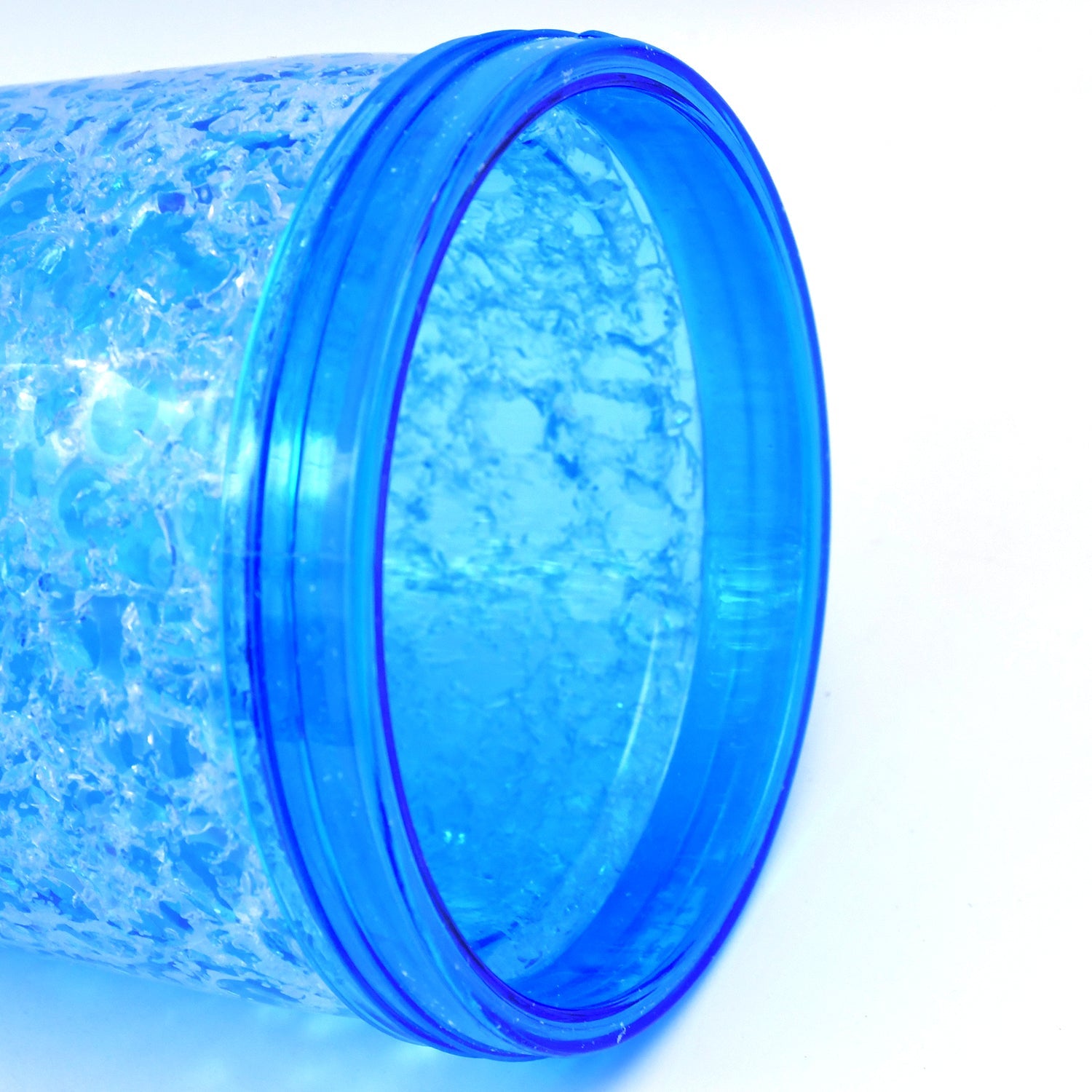 The 500ml reusable sipper tumbler shown with its matching straw.