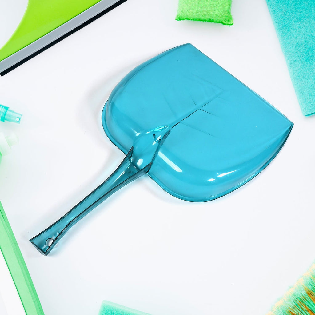 Unbreakable plastic dustpan with large size and long handle