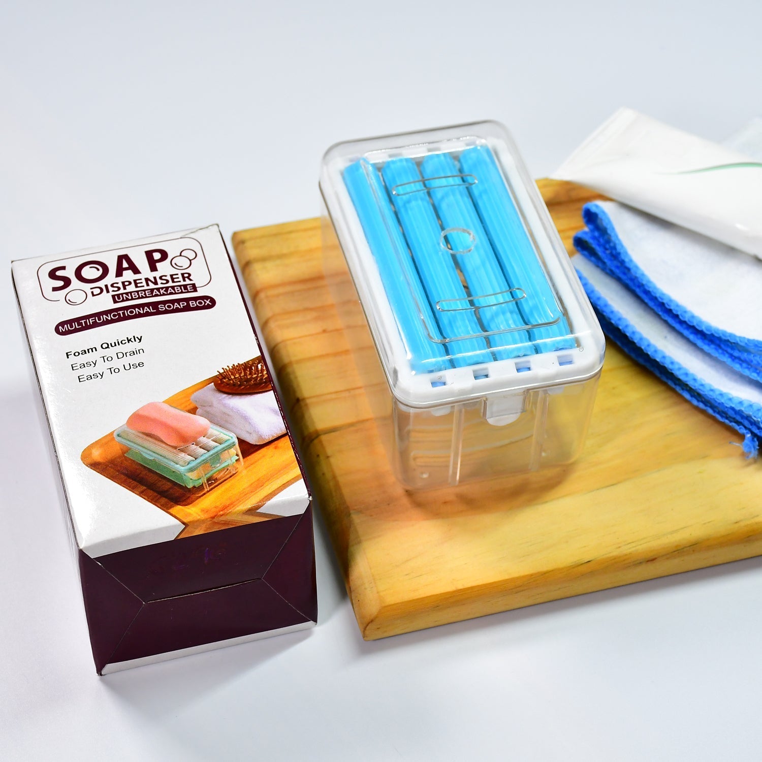 Innovative soap bar box providing quick foaming and mess-free storage.
