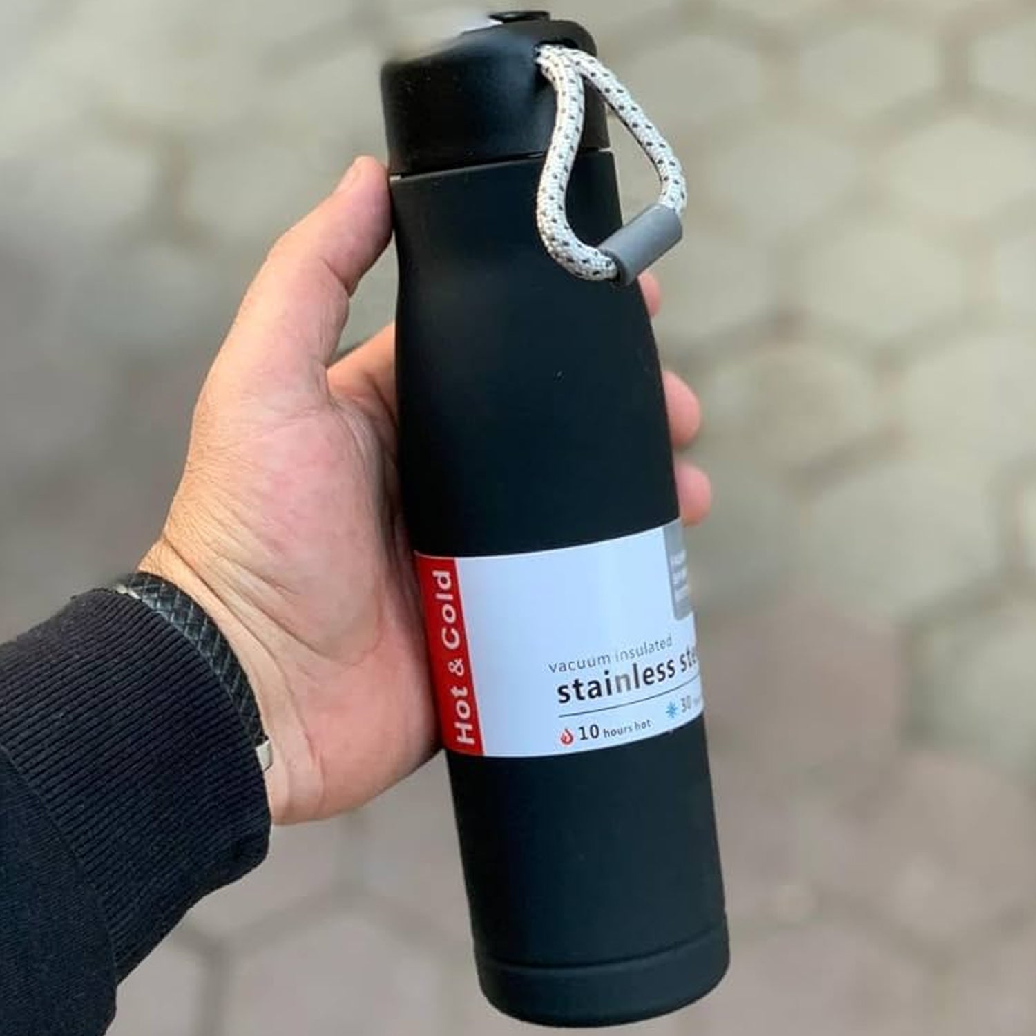 TempSafe vacuum insulated water bottle 550ML for maintaining beverage temperature
