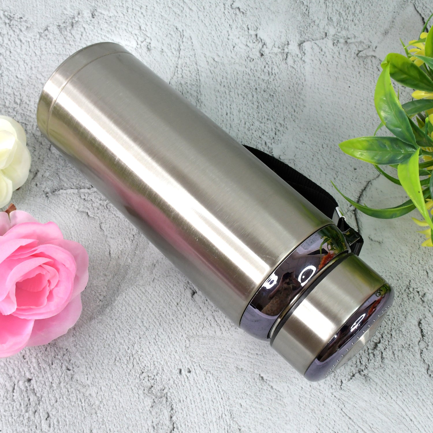 The robust hydrozilla insulated water bottle, ideal for gym, office, or outdoor activities.