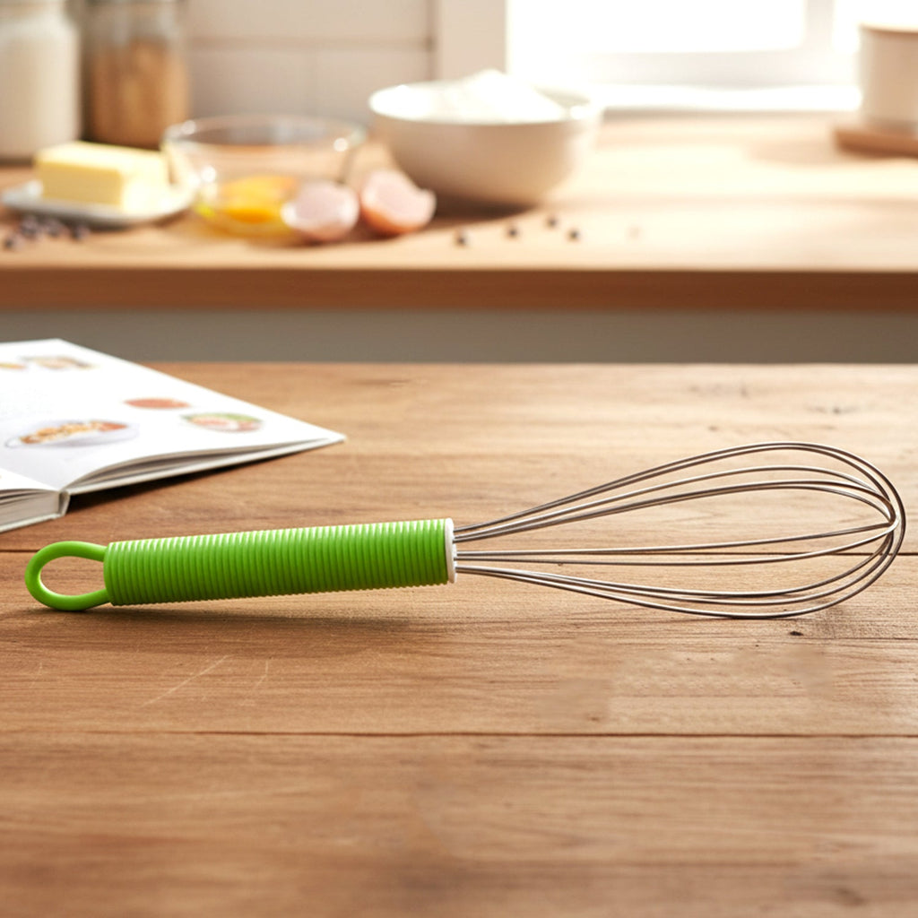 Side profile stainless steel mixing whisk for cooking