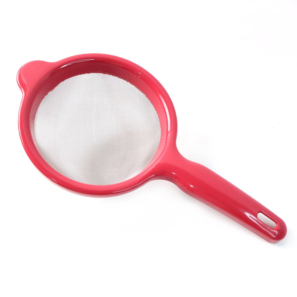 Medium strainer made of stainless steel fine mesh and plastic frame