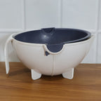 Strainer bowl for rinsing fruits and vegetables
