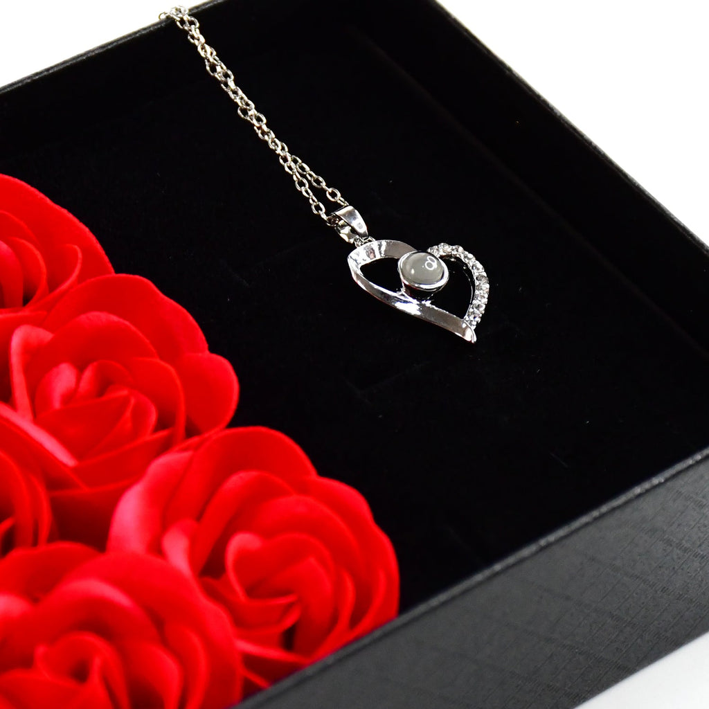 Timeless Rose treasure box with soap roses and ‘I Love You’ necklace