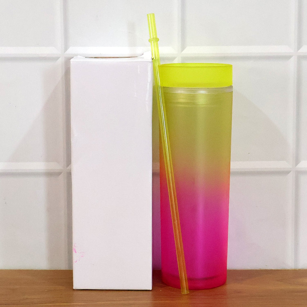 Lightweight, reusable tumbler for outdoor and office use