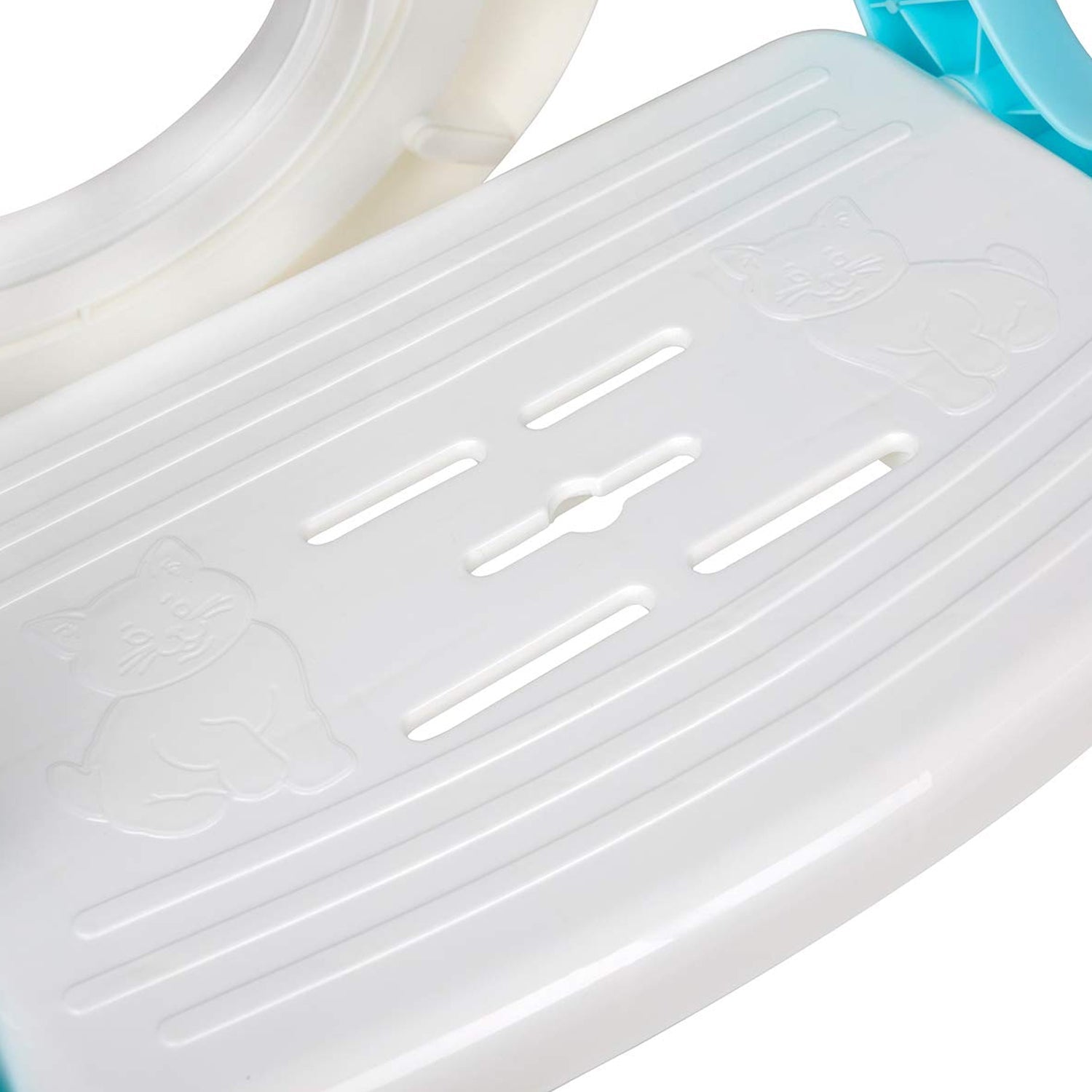 Detailed view of the potty training seat with step ladder highlighting its sturdy construction.