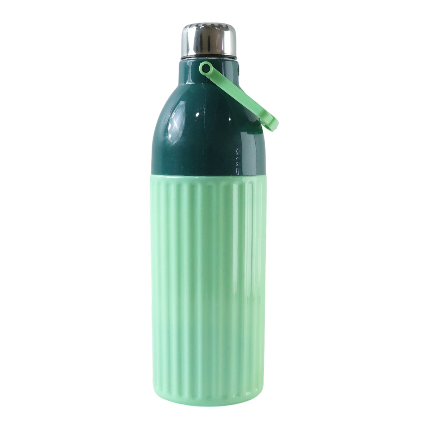 Leakproof insulated water bottle in plastic with stainless steel lid