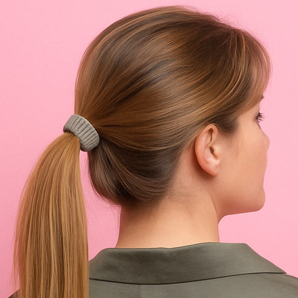 Soft, metal-free tyre shape hair bands, ideal for women and girls.