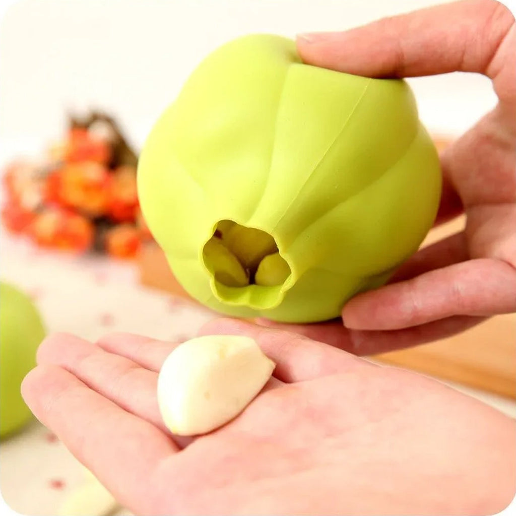 Food-grade silicone garlic peeler for effortless peeling of ginger and garlic.