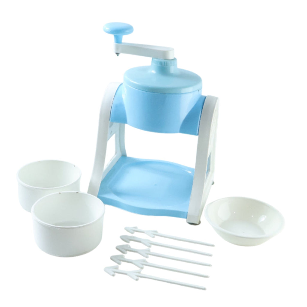 Grinding section of portable manual ice slush maker with stainless steel blade