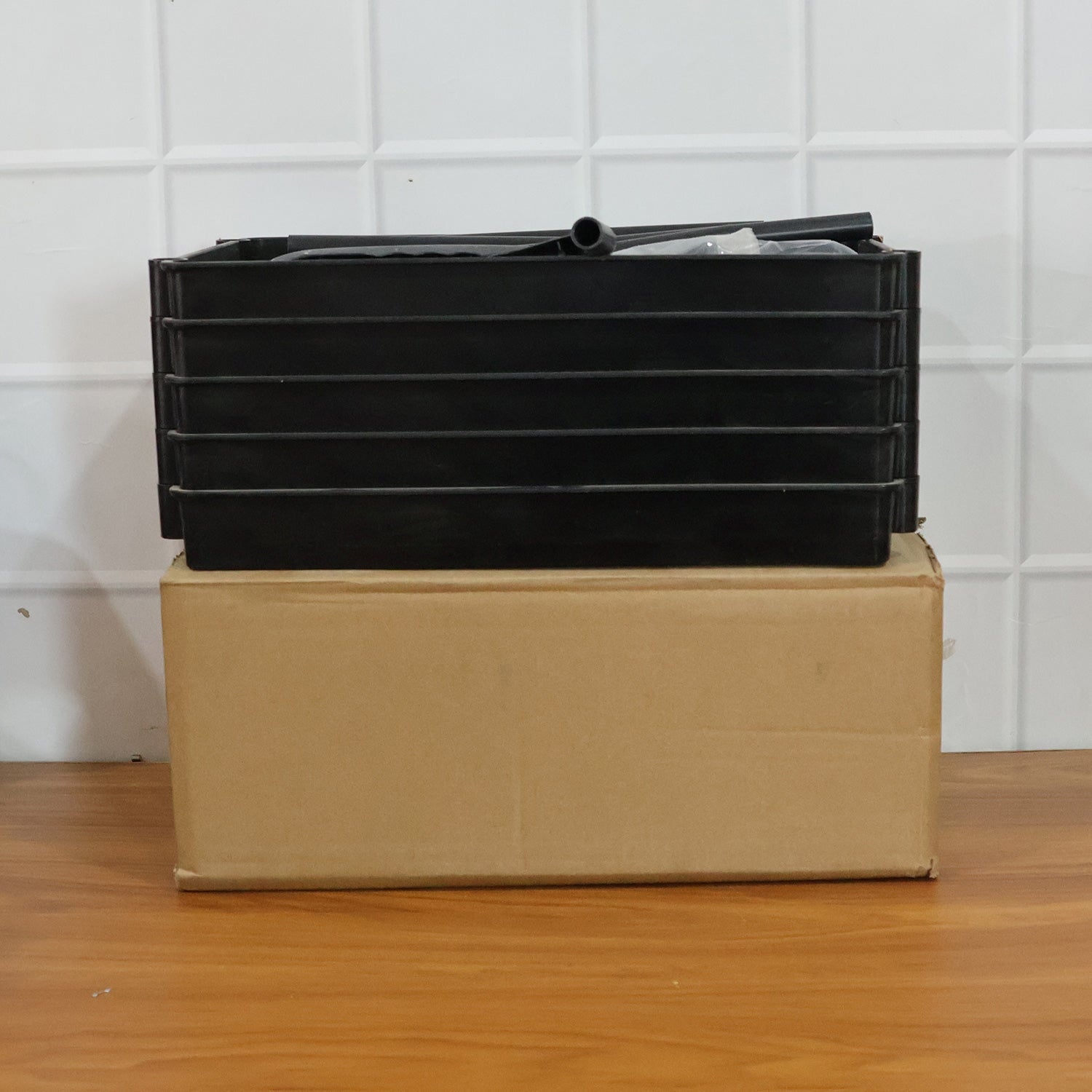 Compact rolling shelf rack designed for kitchen and bathroom use