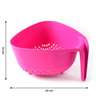 Supermom colander draining fresh fruit after washing