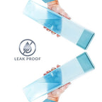 Ergonomic design of the 940ml water bottle featuring a comfortable contoured grip.