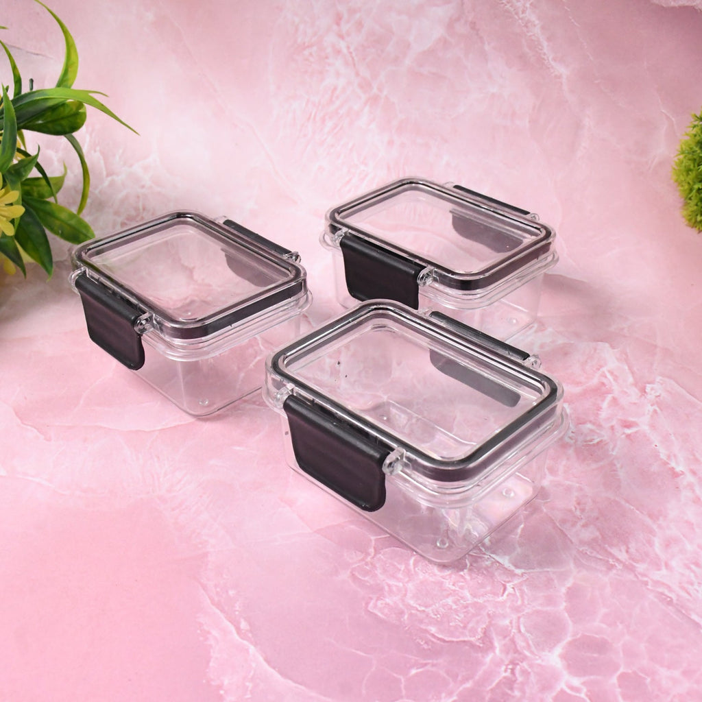 Neutral image of kitchen food storage container with air seal