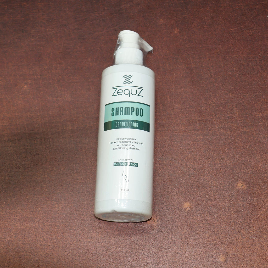 Hair care conditioner shampoo with hydrating and strengthening benefits