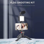 Complete vlogging kit from Mobiléon featuring microphone and LED light for quality recording