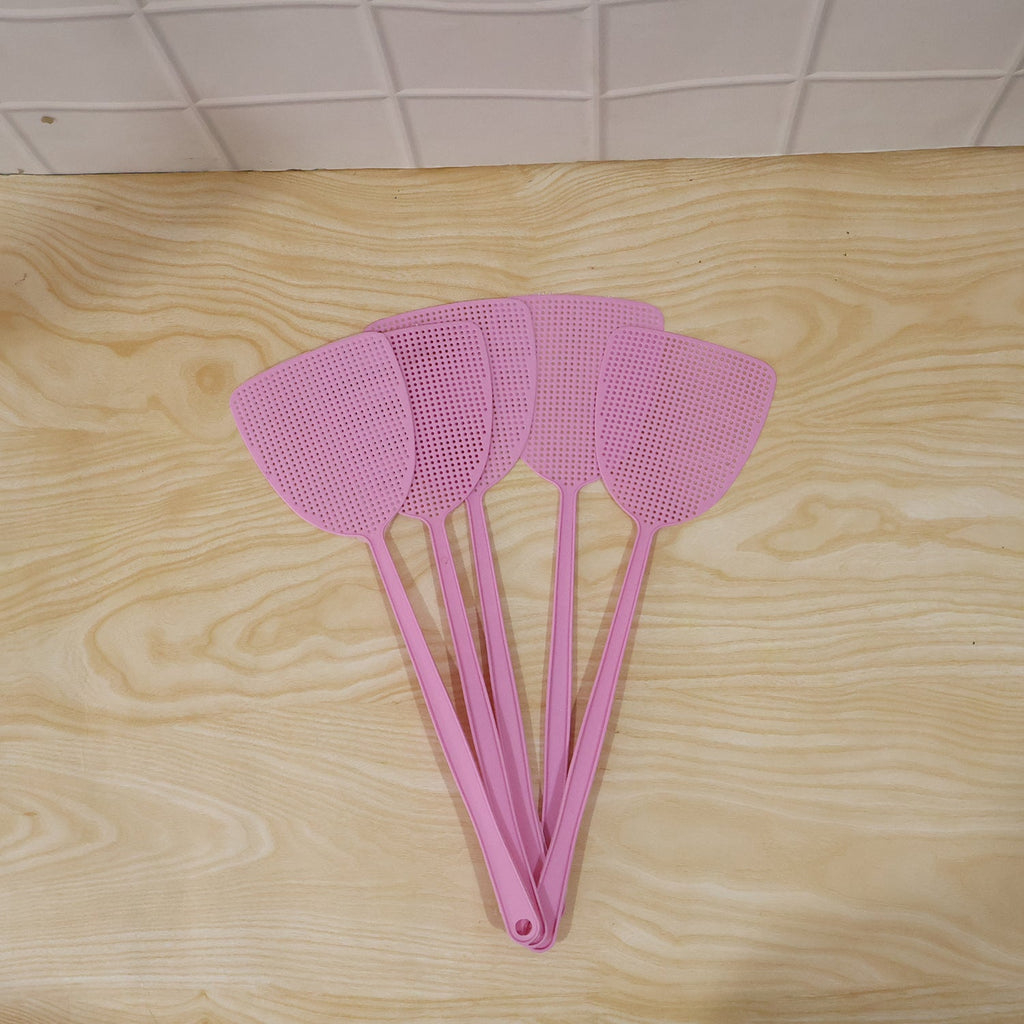 Pack of 5 lightweight plastic fly swatters for household pest control