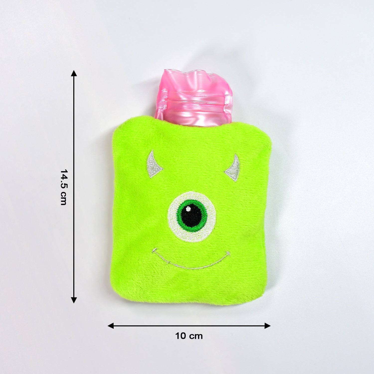 Detailed view of the secure, leak-proof screw cap on the hot water bag.