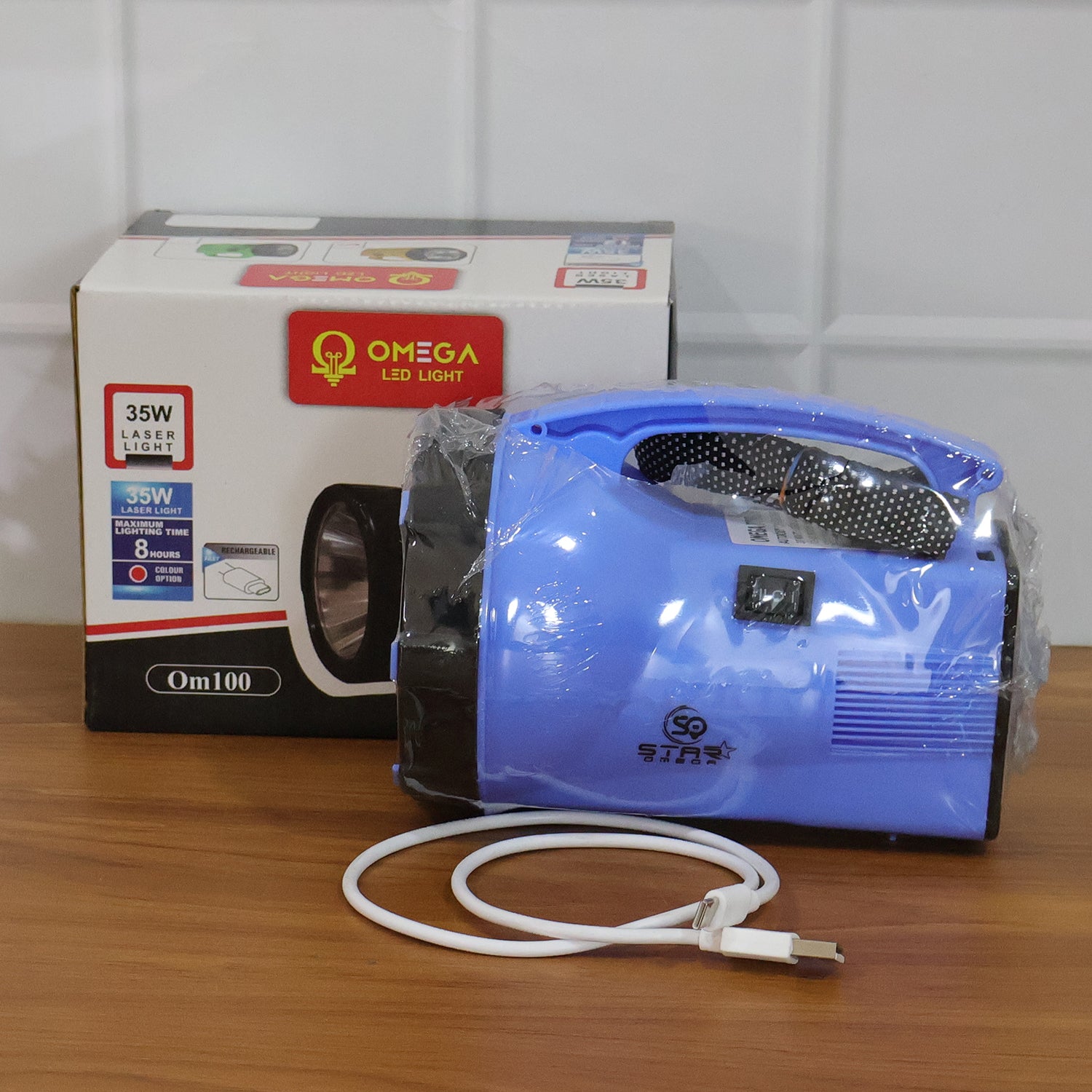 Powerful LED torch for outdoor and emergency use