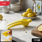 Manual lemon juice extractor kitchen tool for citrus fruits