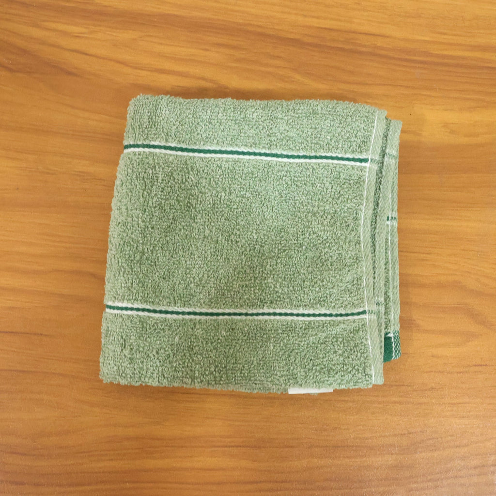 Fabric detail of multipurpose soft cotton bath towel