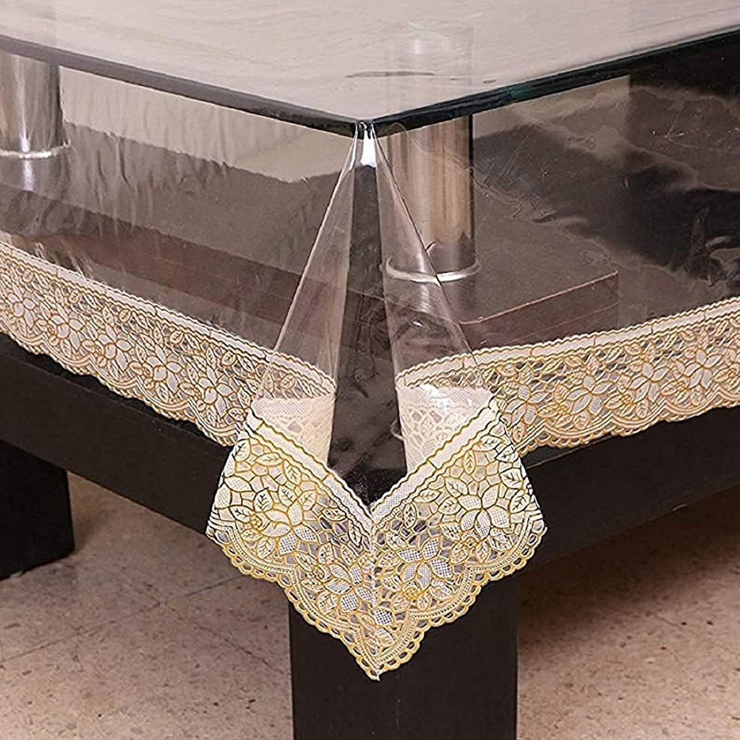 Scratch resistant plastic table cover for everyday use