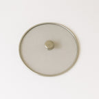 Stainless steel splatter guard with heat-resistant knob handle for safe use