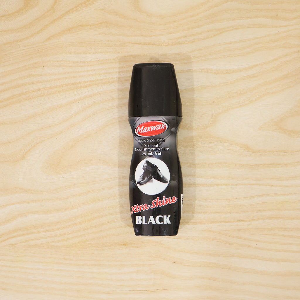 Easy-to-use black shoe polish to give shoes a glossy finish