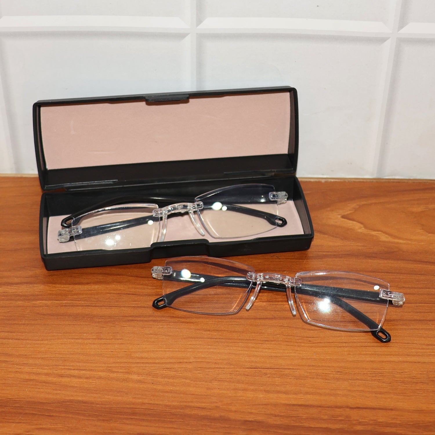 Rimless reading glasses highlighting clear anti-glare lenses and slim frame