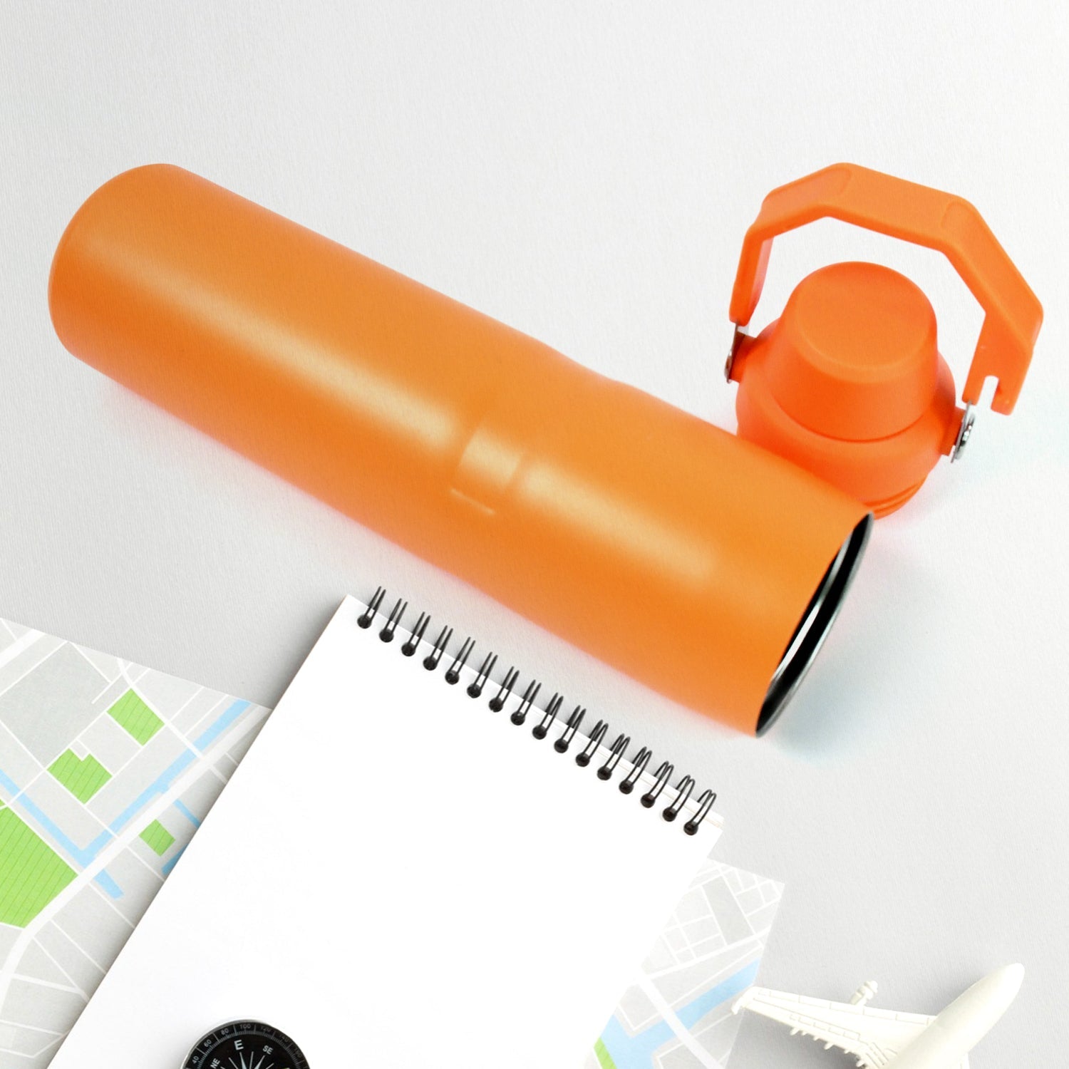 EnduraBottle stylish leakproof stainless steel water bottle side view