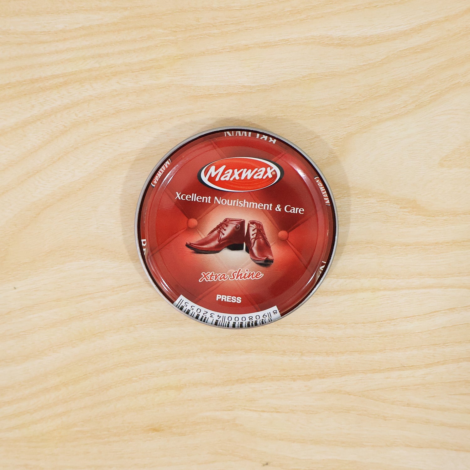 Footwear polish brown cream for a polished look