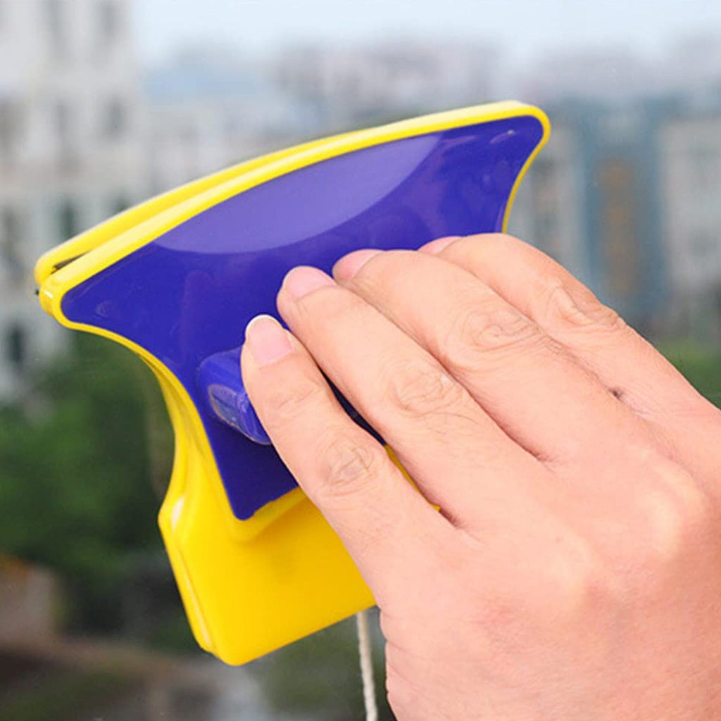 Detailed view of the magnetic window cleaner's safety lanyard, ensuring secure operation.