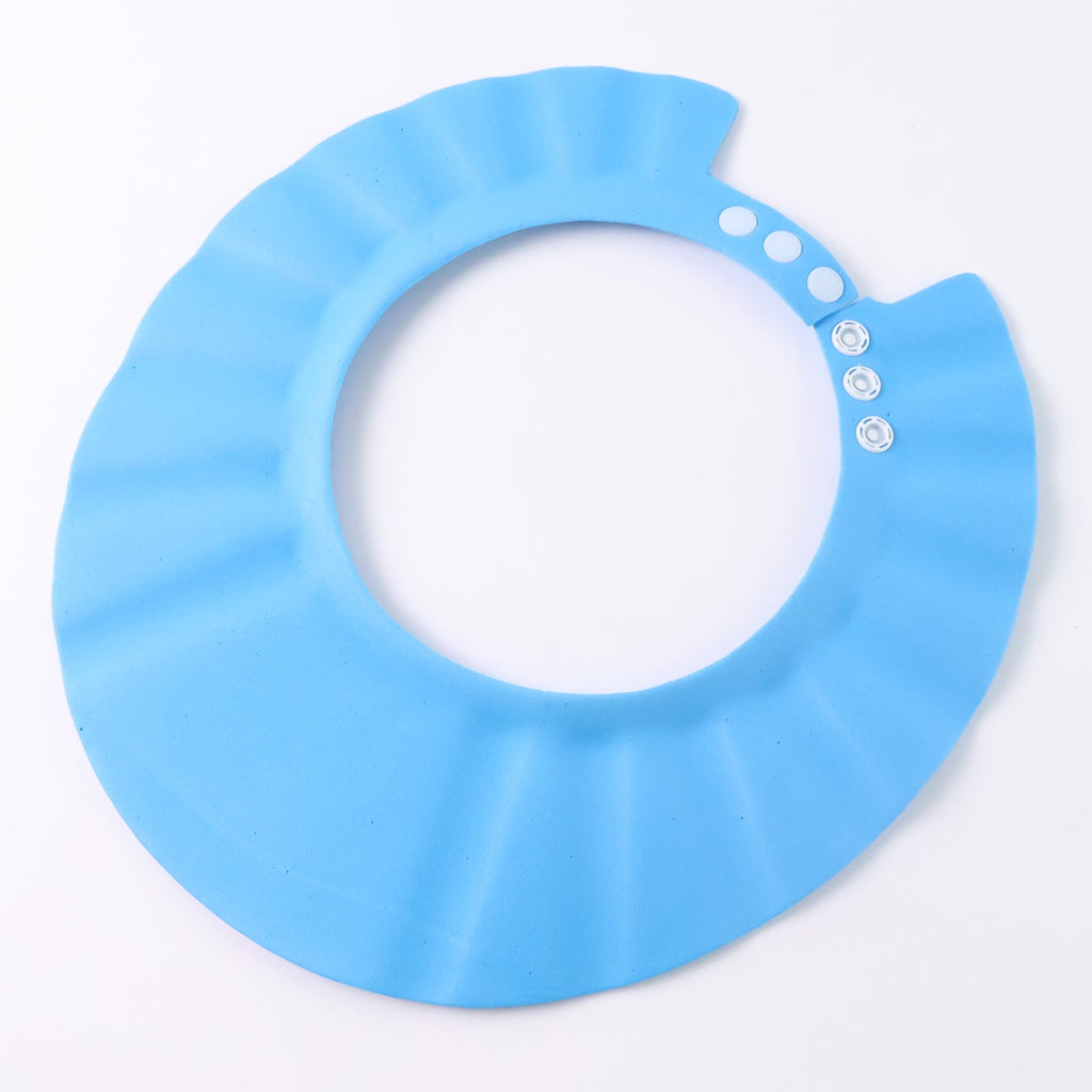 Shower cap for babies featuring a flared brim for water protection