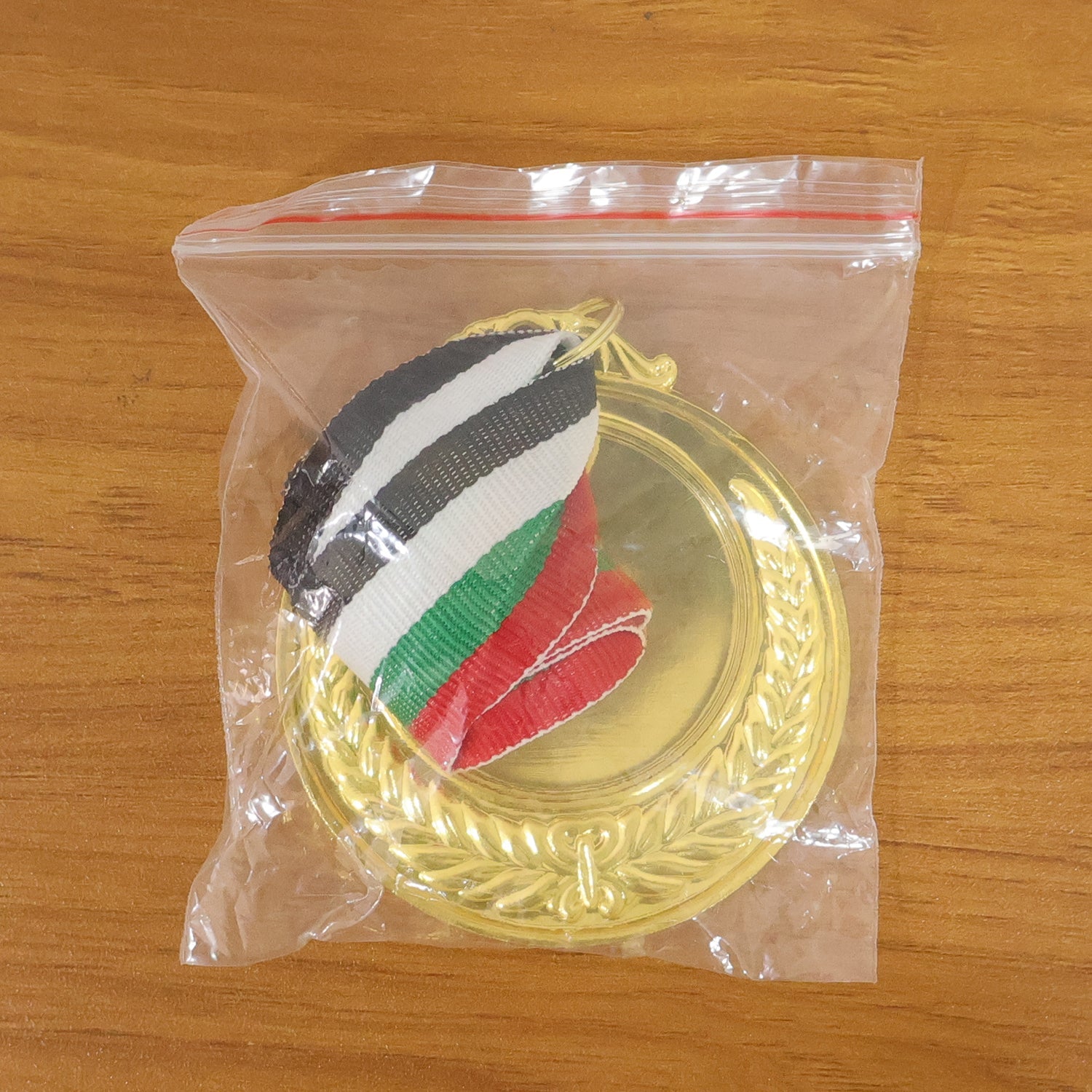 Victory medal with comfortable ribbon for awards