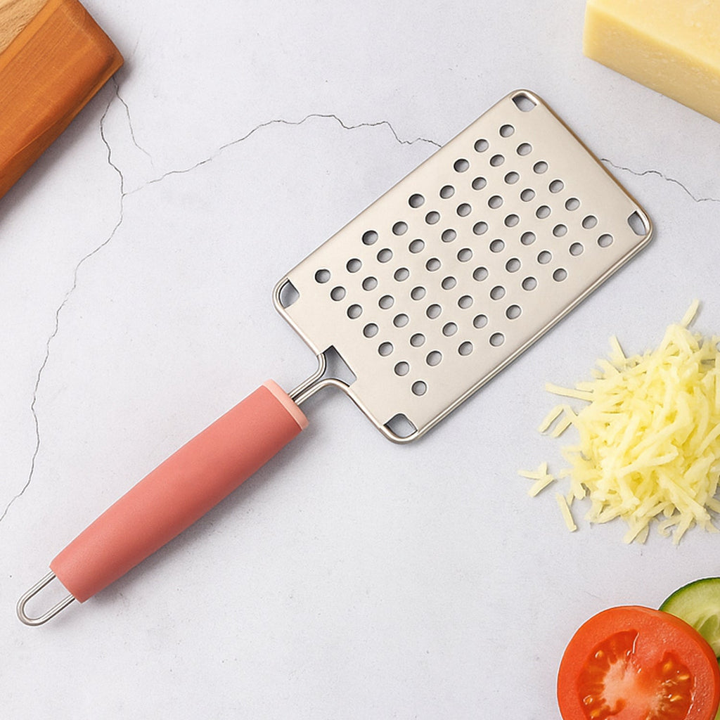 Ergonomic kitchen grater for vegetables and cheese