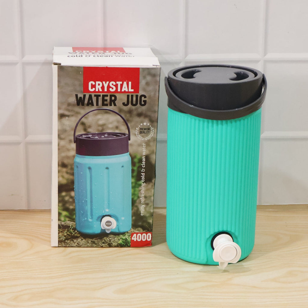 Close-up image of ChillPour insulated water jug body and tap