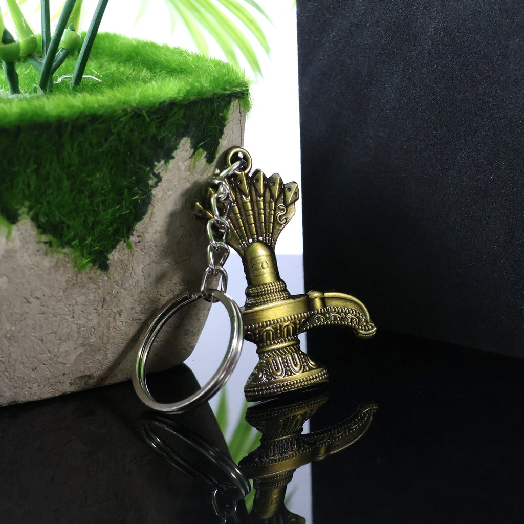 Divine Shivling keychain with detailed metal craftsmanship