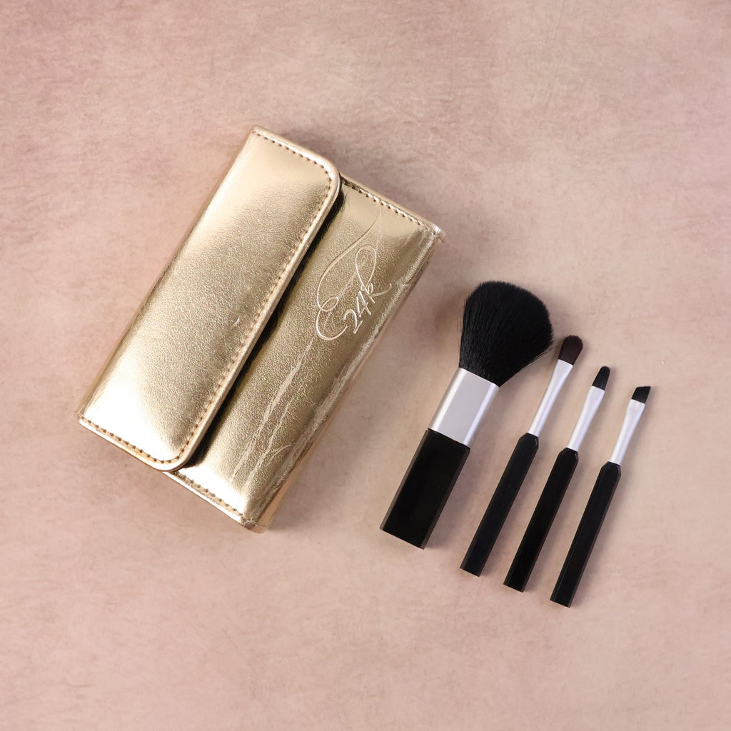Close-up of the 4 in 1 makeup brushes with soft bristles