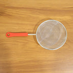 Long handled fine mesh kitchen strainer for safe handling
