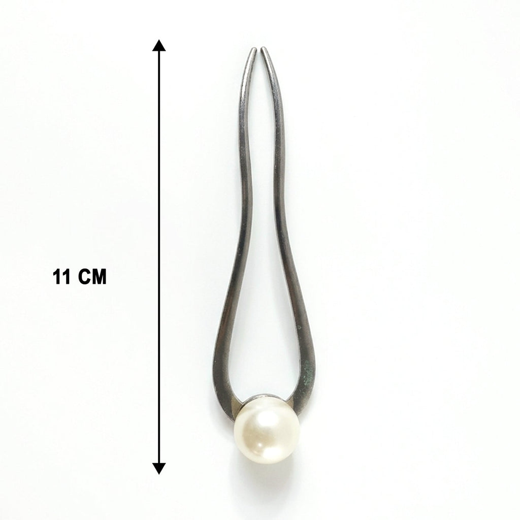 Minimalist pearl hair pin clip