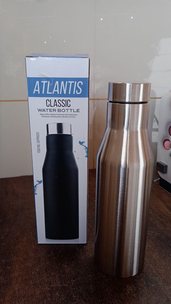 Vacuum insulated water bottle in use, keeping beverage temperature consistent