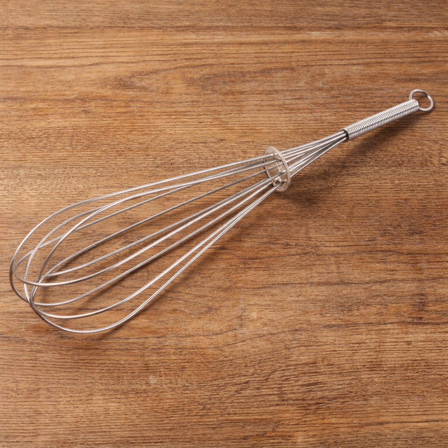 Durable stainless steel manual egg beater whisk for everyday use